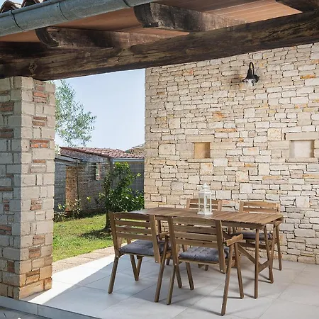 Rustic House In The Forest Holiday home